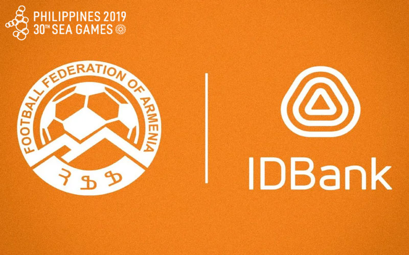 What is the IDBank Premier League Armenia football tournament? History of formation and development